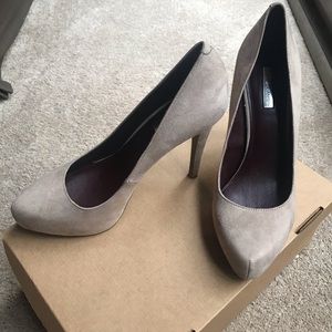 BCBGeneration “Parade” Pump